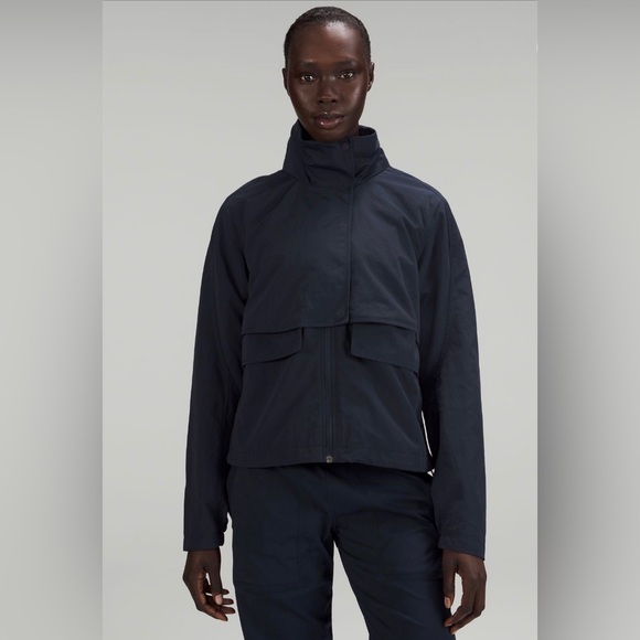 Lululemon Effortless Jacket Midnight Navy Size 6 - Picture 1 of 6